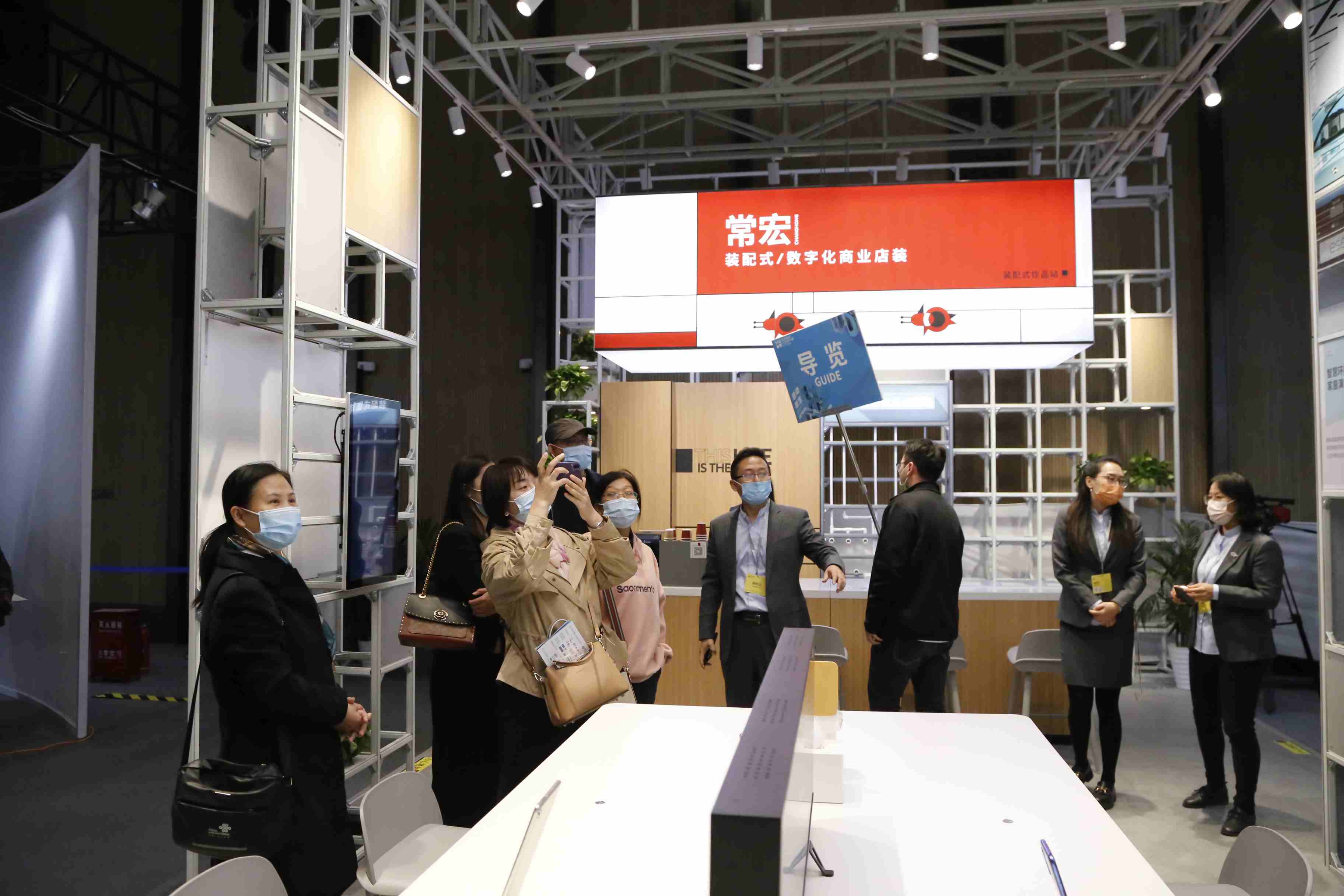 常宏聚焦&ldquo;低碳、裝配式、數(shù)字化店裝&rdquo;展出商業(yè)店裝系統(tǒng)集成