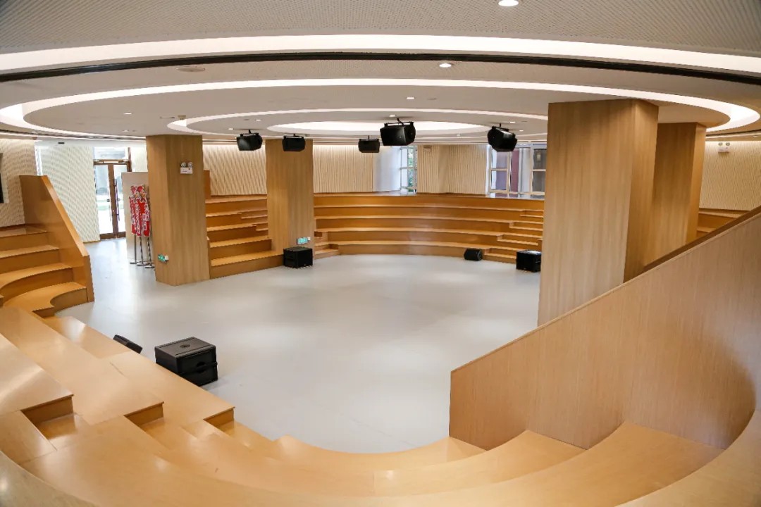 喜報(bào) | 常宏裝飾承建石家莊瀚林學(xué)校圖書(shū)館工程榮獲&ldquo;2025年河北省建筑裝飾優(yōu)質(zhì)工程&rdquo;稱(chēng)號(hào)